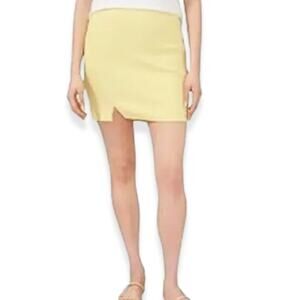 Riley & Rae Mini Skirt Ribbed Knit Pull-On Front Slit Detail Yellow Size XS NWT